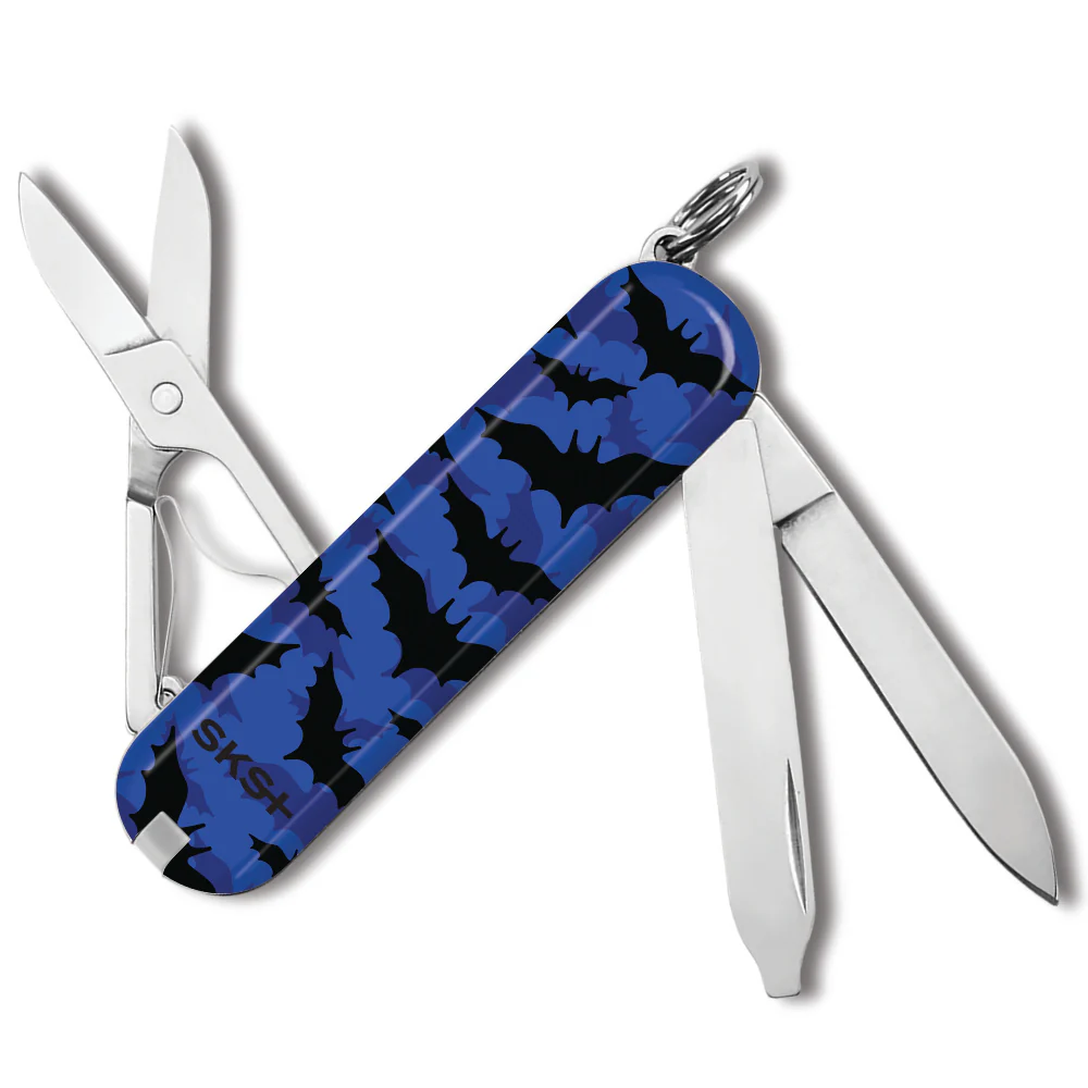 Victorinox Bats Classic SD Designer Swiss Army Knife - Image 2