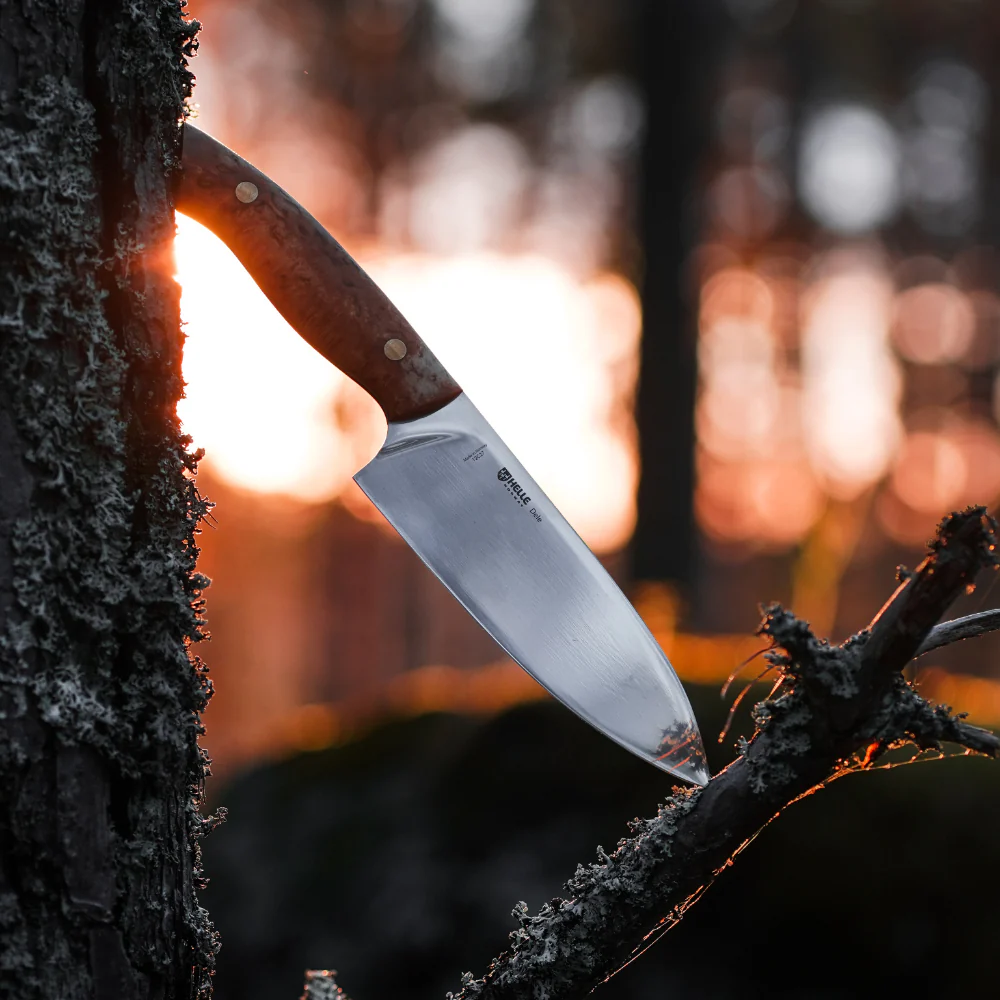 Helle Dele Outdoor Chef's Knife with Leather Blade Cover - Image 3