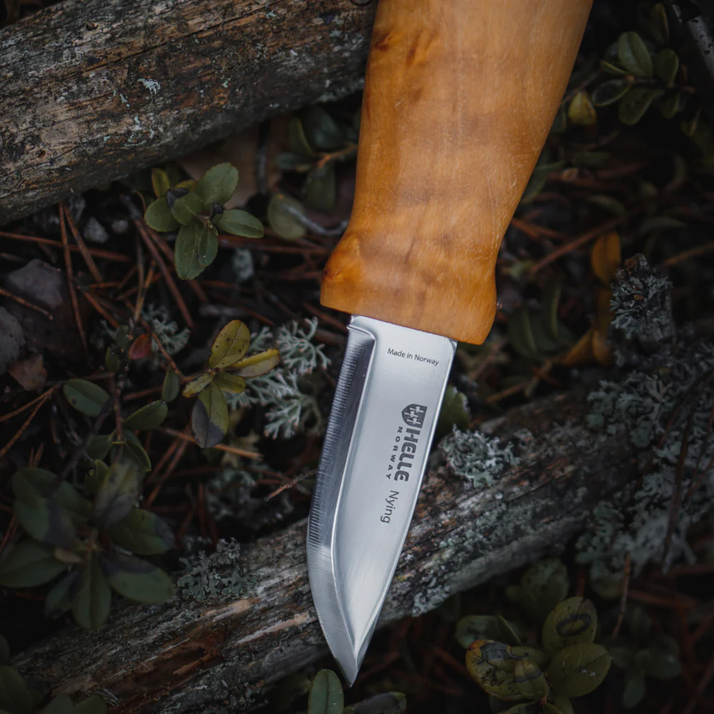 Helle Nying Outdoor Knife with Leather Sheath - Image 3
