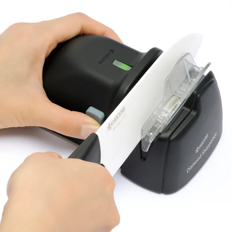 Kyocera Mini Electric Ceramic Knife Sharpener - Image 2