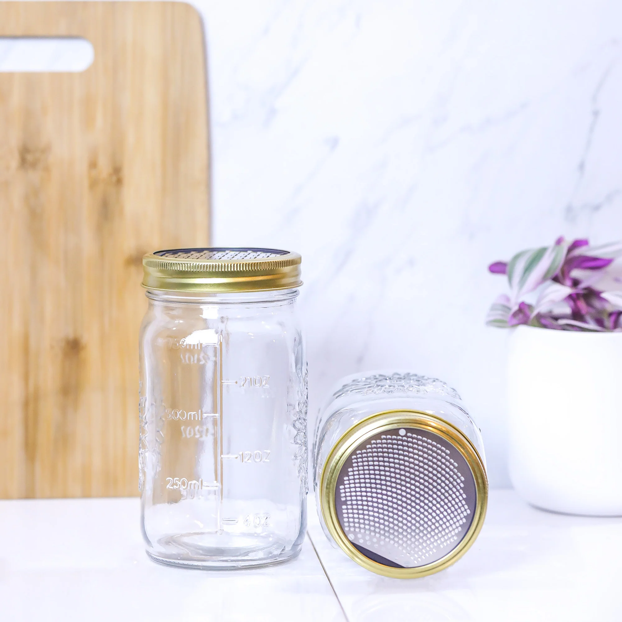 Microplane Jar Lid Etched 2-Piece Grater Set - Image 3