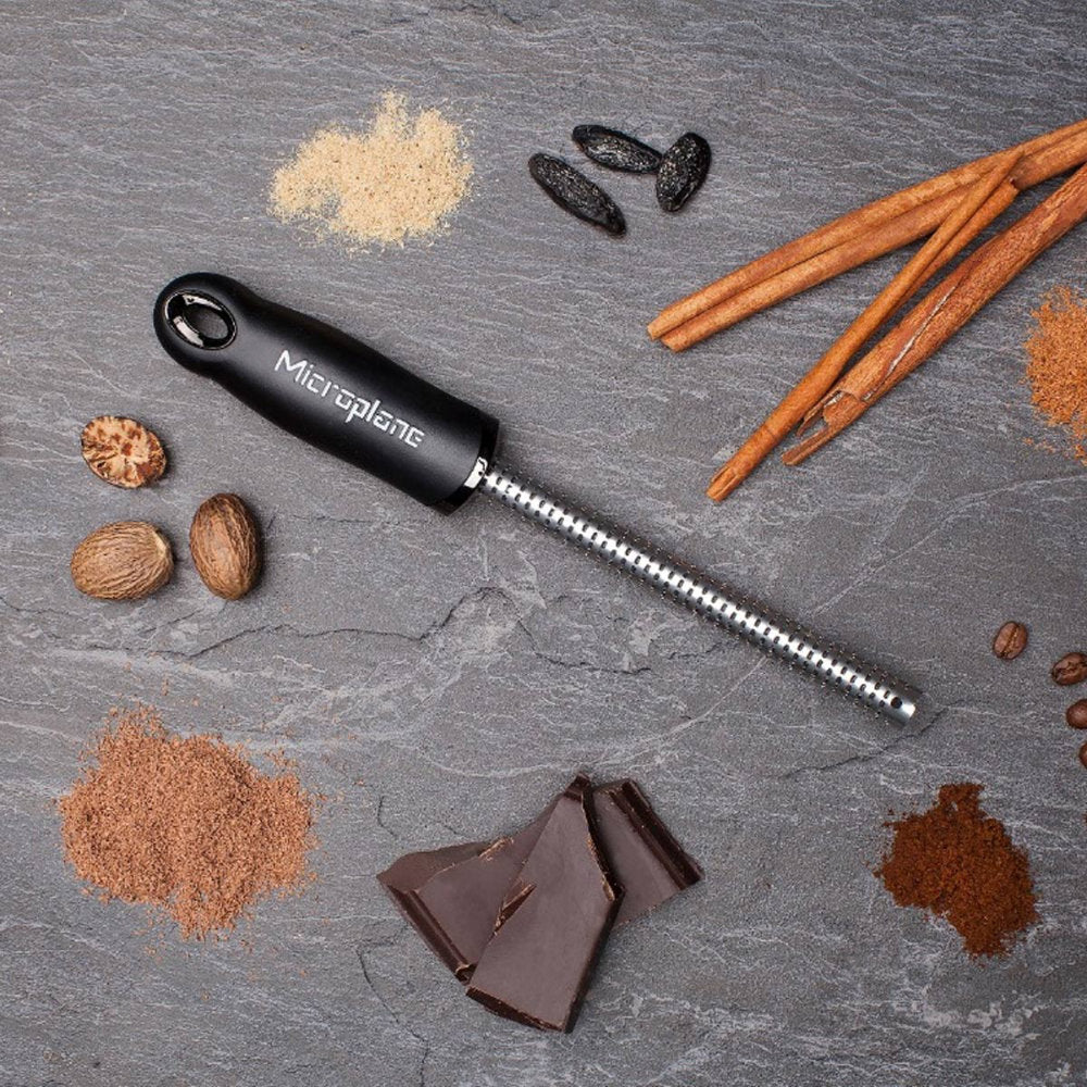 Microplane Premium Classic Spice Grater, Black - Image 3