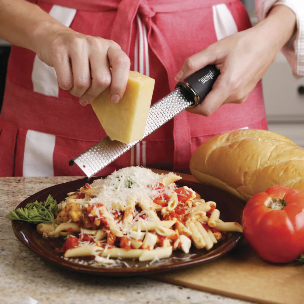 Microplane Premium Classic Zester/Grater - Image 4