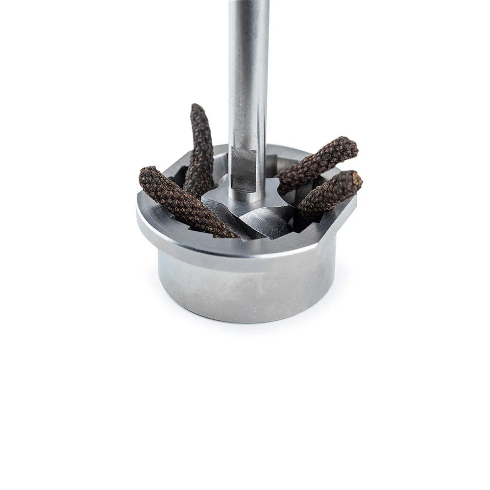 Peugeot Isen 6.25" Long Pepper and Spice Mill - Image 5