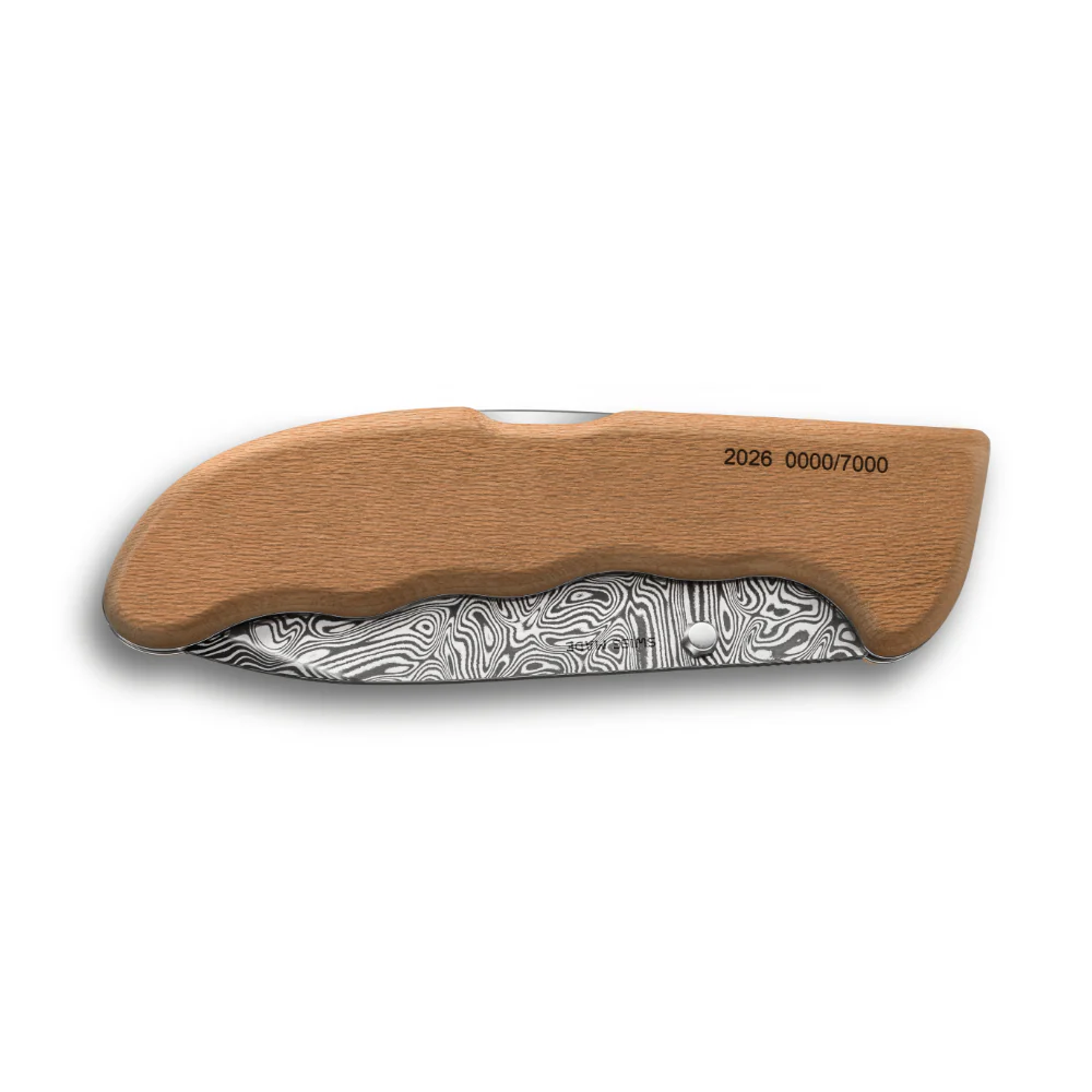 Victorinox Damast Evoke Limited Edition 2026 Swiss Army Knife - Image 2