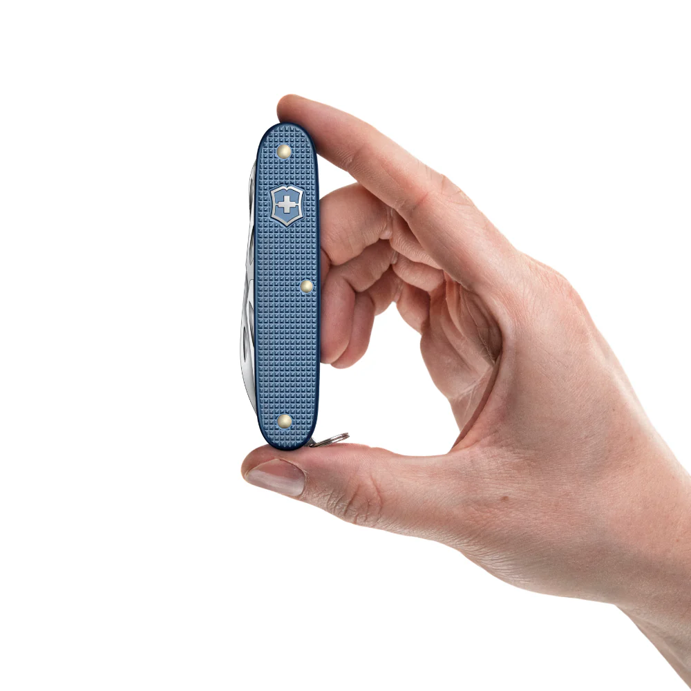 Victorinox Glacial Blue Pioneer X Alox 2026 Limited Edition Swiss Army Knife - Image 3
