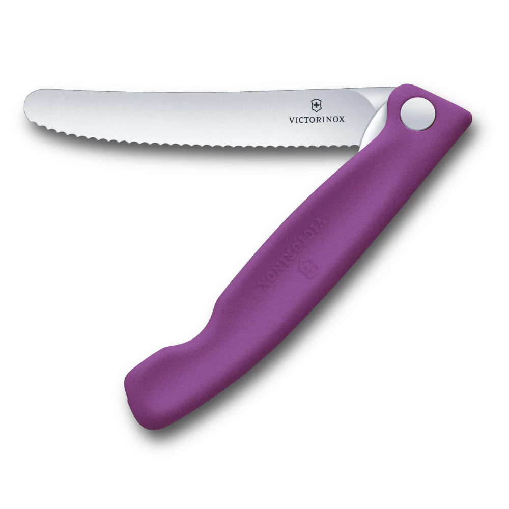 Victorinox Swiss Classic 4.3" Foldable Serrated Paring Knife - Image 3