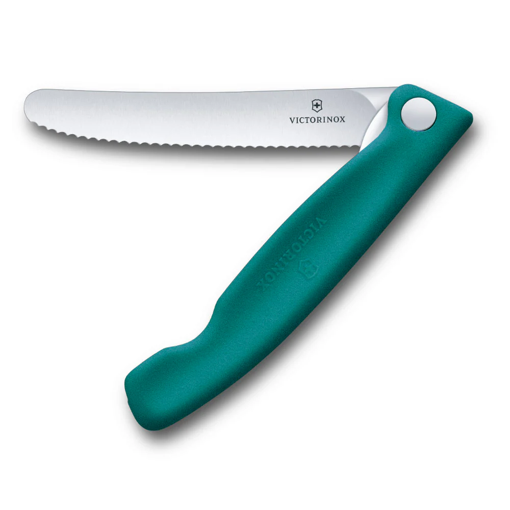 Victorinox Swiss Classic 4.3" Foldable Serrated Paring Knife - Image 4