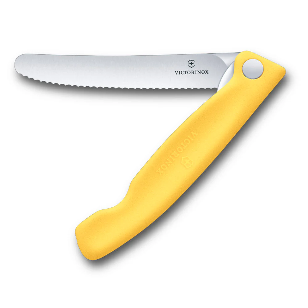 Victorinox Swiss Classic 4.3" Foldable Serrated Paring Knife - Image 6